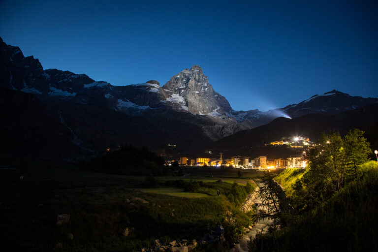 VALLE DAOSTA-Cervino illuminato (foto Enrico Romanzi)-9730